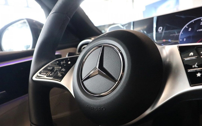 Mercedes-Benz Klasa C cena 259000 przebieg: 1, rok produkcji 2023 z Ząbki małe 254